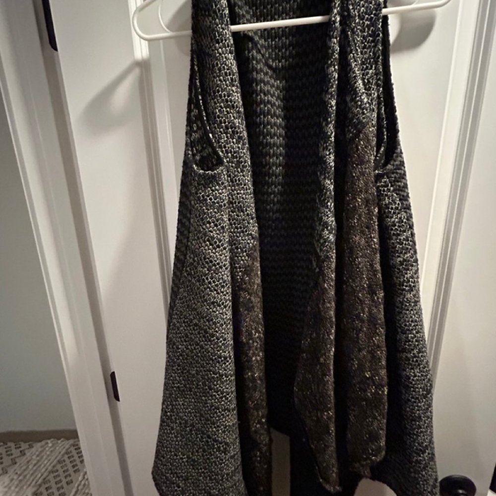 Sanctuary Long Flowy Knit Vest - Size M